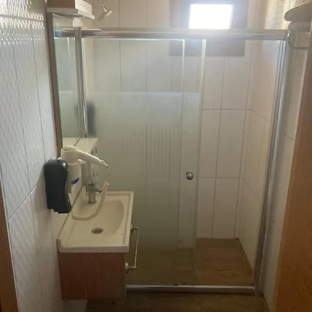 Safran Hotel Yenifoca