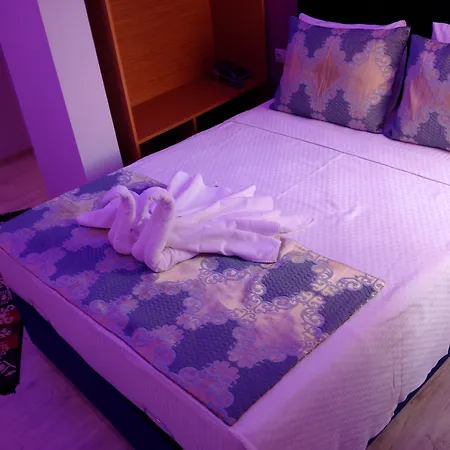 Safran Hotel Yenifoca