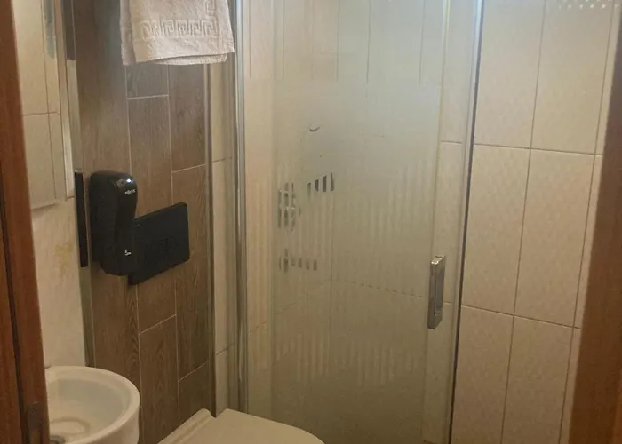 Hotell Safran Yenifoca