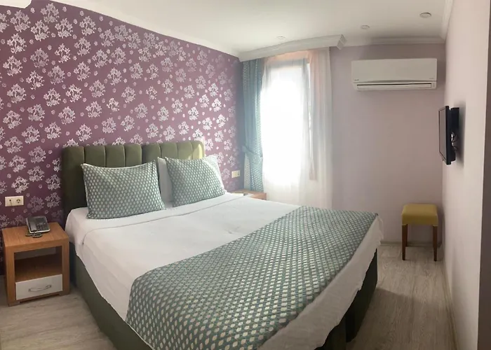 Safran 3* Yenifoca