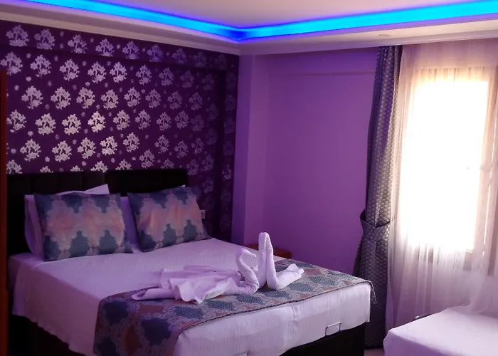 Safran Hotell Yenifoca