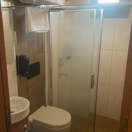 Hotel Safran Yenifoca