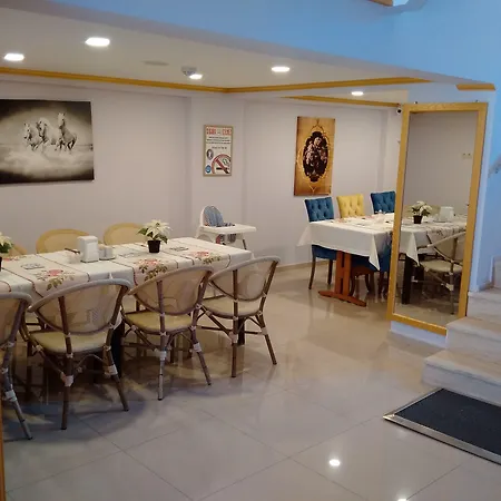 Safran 3* Yenifoca